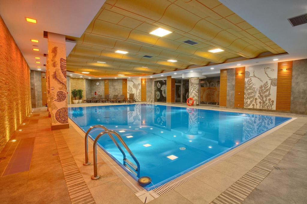 Hotel Perla Bieszczadow Geovita Czarna  Dış mekan fotoğraf