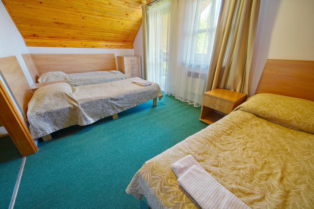 Hotel Perla Bieszczadow Geovita Czarna  Oda fotoğraf